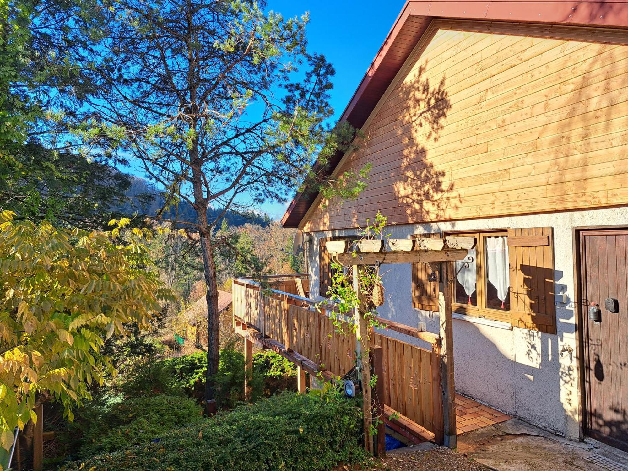 Le Refuge Du Herisson Doucier Exterior foto